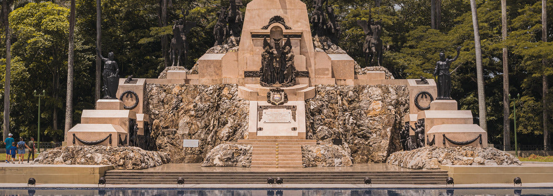 Noah Jigsaw Puzzle Architecture of the Venezuelan Caribbean, colonial houses next to the cathedral in the historic center of Puerto Cabello Panorama 1000 Pieces