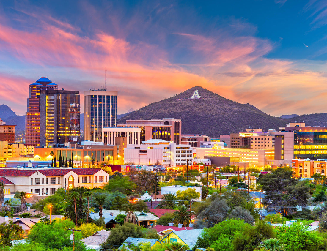 Tucson, Arizona, USA Downtown skyline with Sentinel Peak at dusk (Peak "A" for "Arizona") 1000pc Puzzle