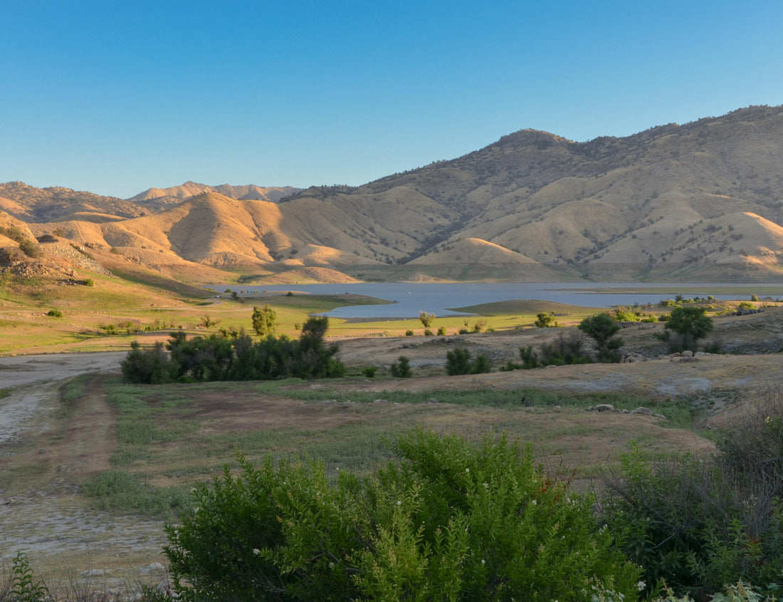 Noah Jigsaw Puzzle Lake Kaweah Recreation Area at sunrise Tulare county, California, USA 1000 Pieces