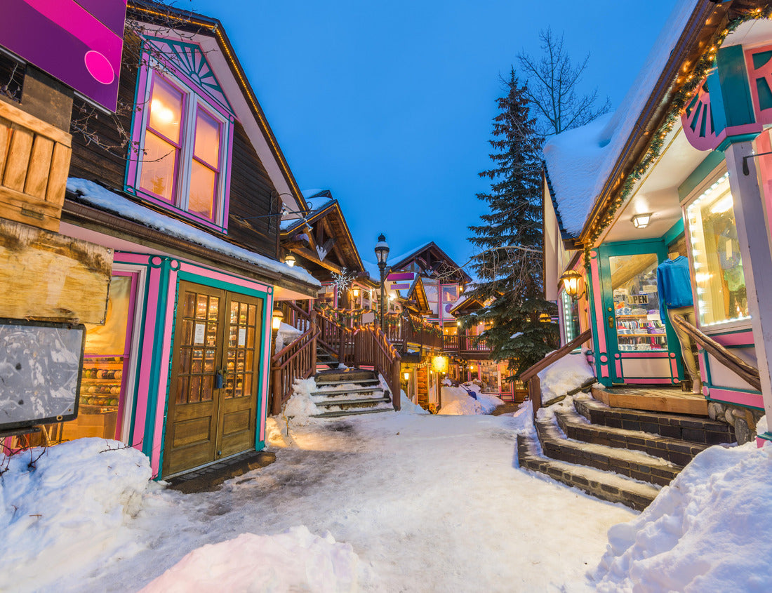 Noah Jigsaw Puzzle Breckenridge, Colorado, USA downtown streets in the evening in winter with vacation lights 1000 Pieces