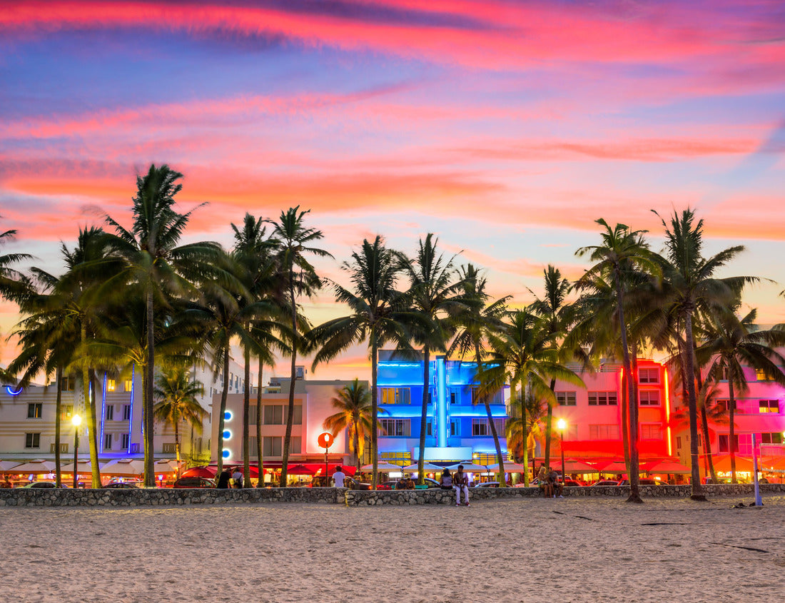 Noah Jigsaw Puzzle Miami Beach, Florida, USA on Ocean Drive at sunset 1000 Pieces