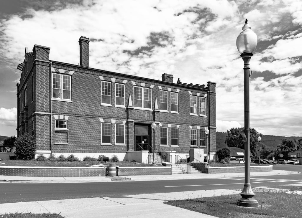 Old Dade County Courthouse Georgia in black white