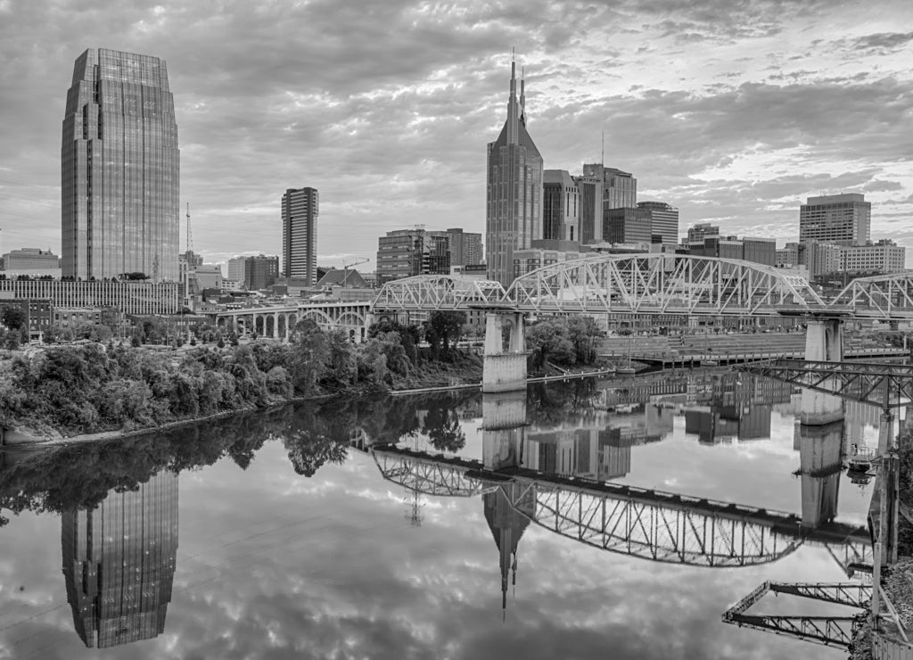 Nashville Tennessee Skyline in black white