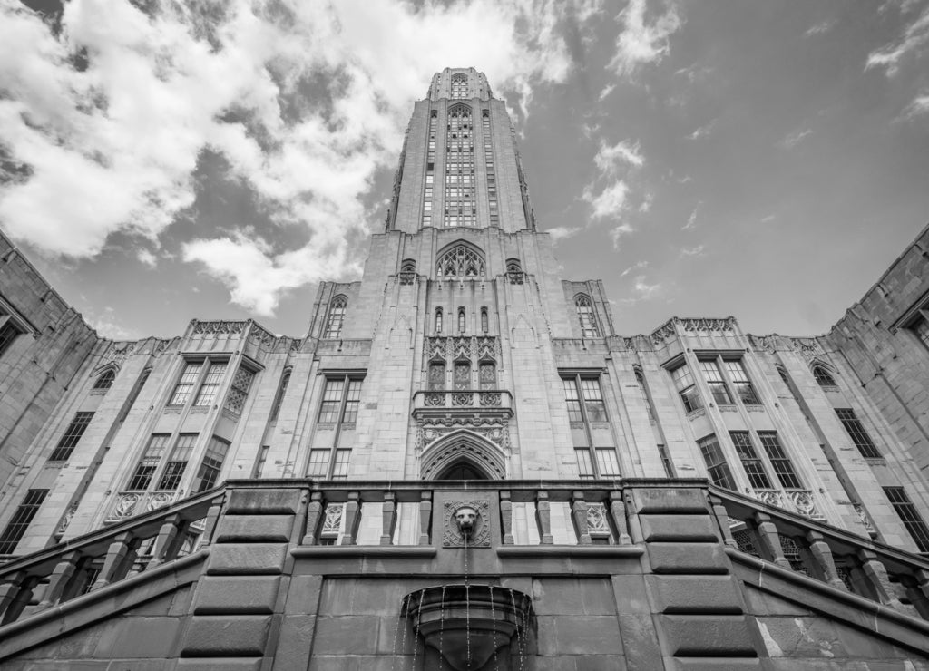 The Cathedral of Learning at the University of Pittsburgh, in Pittsburgh, Pennsylvania in black white