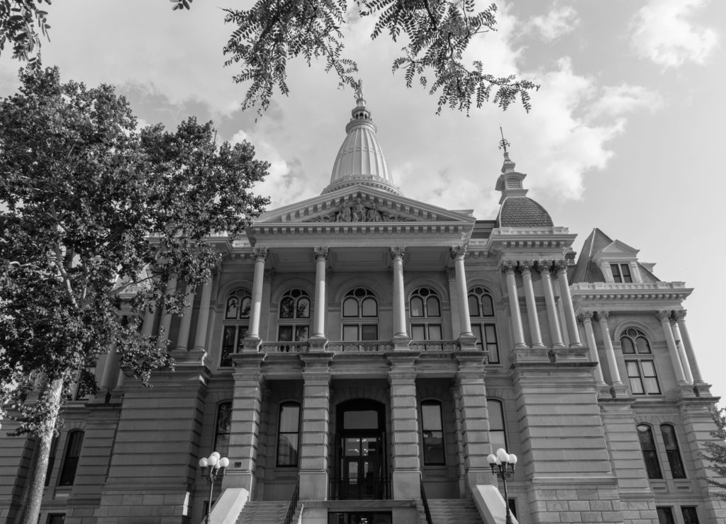 Tippecanoe County Courthouse, Lafayette, Indiana, in the summer in black white
