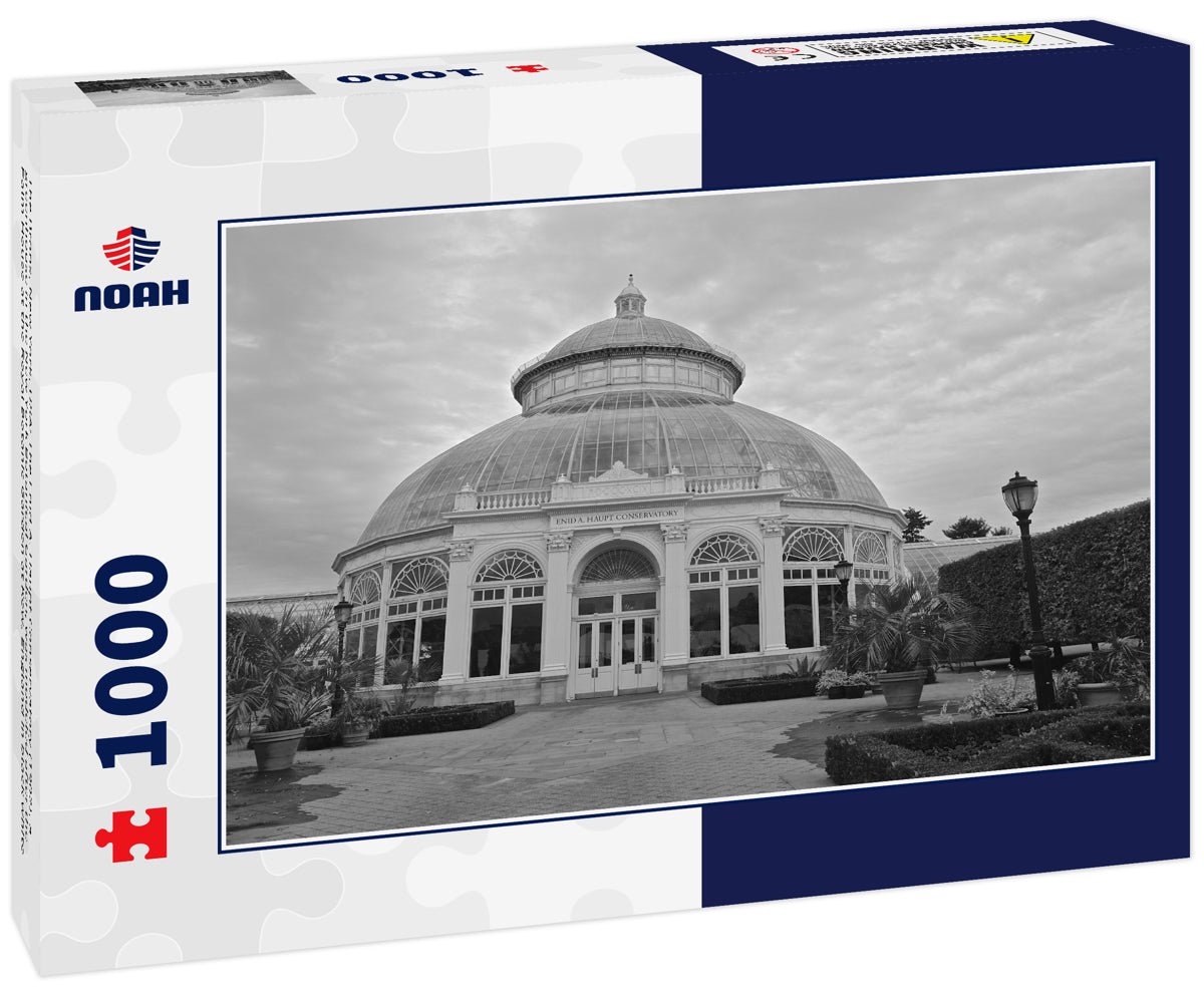 The Bronx, New York, USA: The Enid A. Haupt Conservatory (1902), a greenhouse in the New York Botanical Garden, was modeled after the Palm House at the Royal Botanic Garden at Kew, England in black white