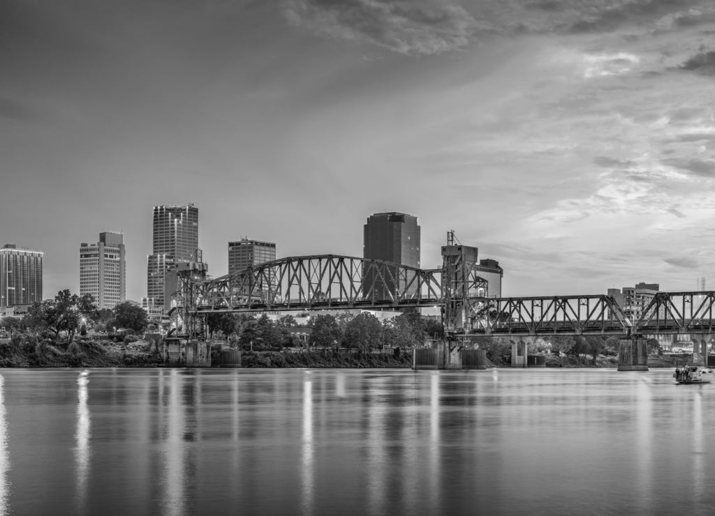 Little Rock, Arkansas, USA Skyline in black white