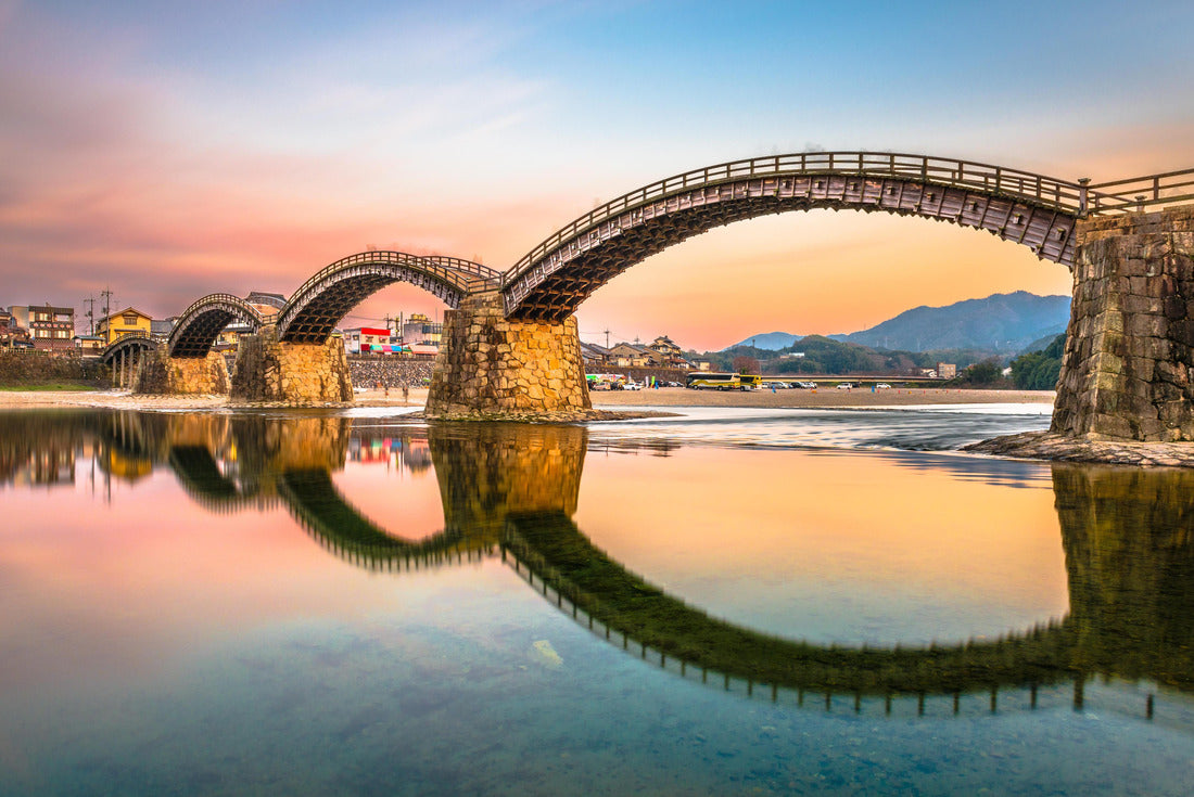 Iwakuni, Yamaguchi, Japan at Kintaikyo Bridge over the Nishiki River at dusk 2000pc Puzzle