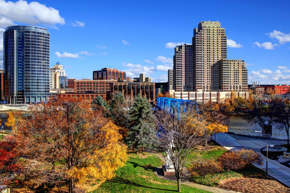 Downtown Grand Rapids Michigan in the fall 2000pc Puzzle
