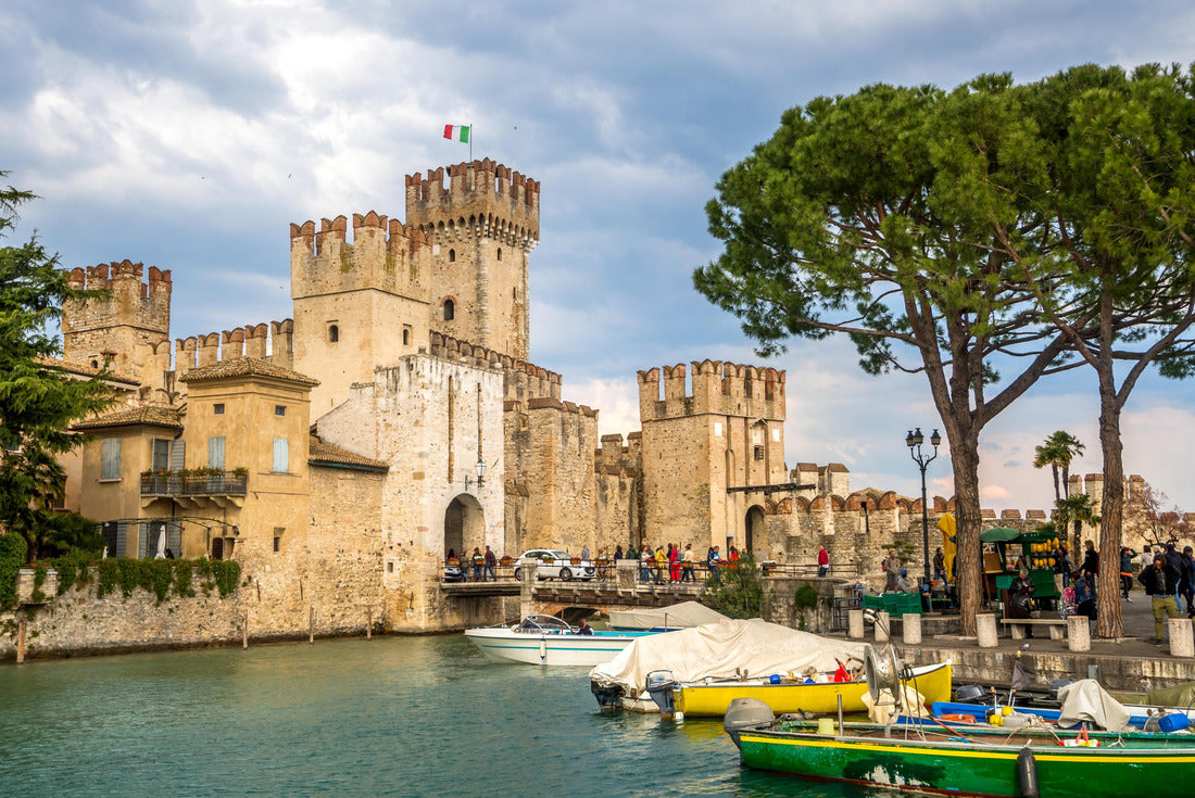 Castle of Limone Sul Garda, Lake Garda, Italy 2000pc Puzzle