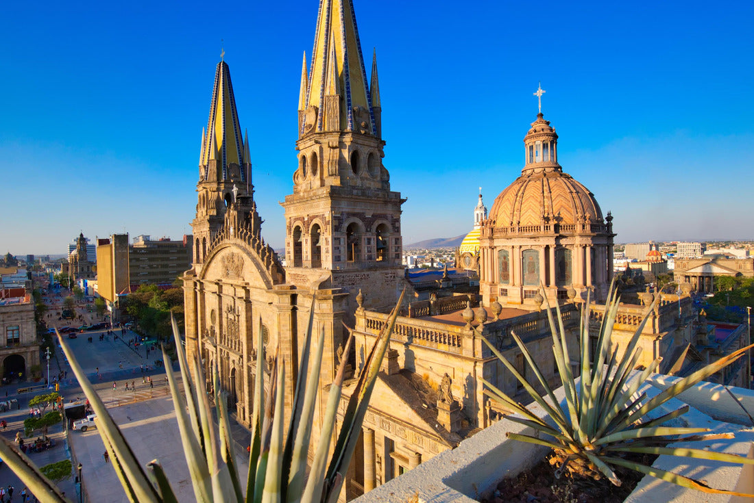 Guadalajara's emblem Central Cathedral (Cathedral of the Women's Movement) in the historic city center 2000pc Puzzle