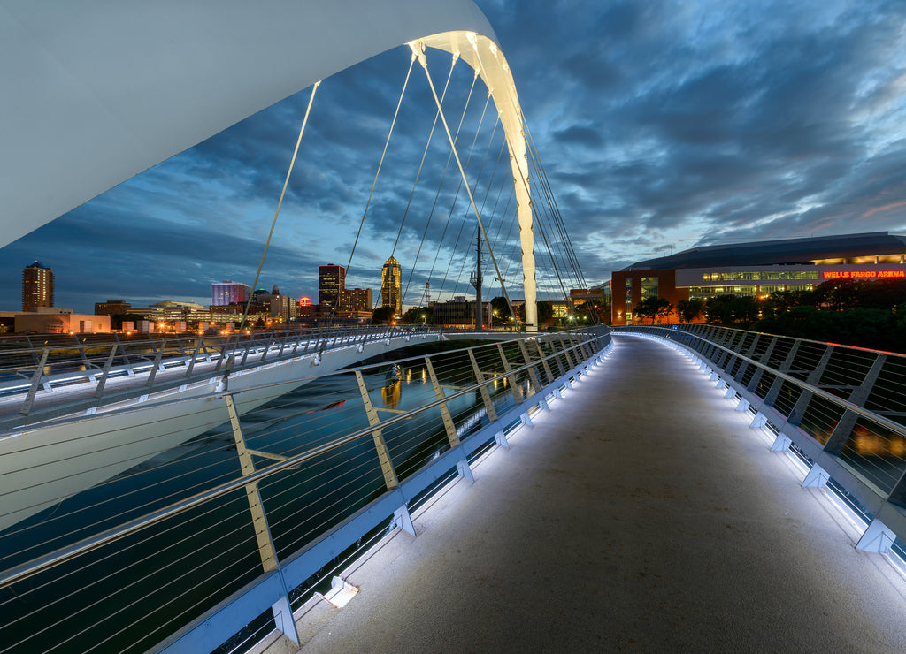 Women of Achievement Bridge, links the east and west sides of Des Moines at the northern edge of the Principal Riverwalk loop, Iowa USA