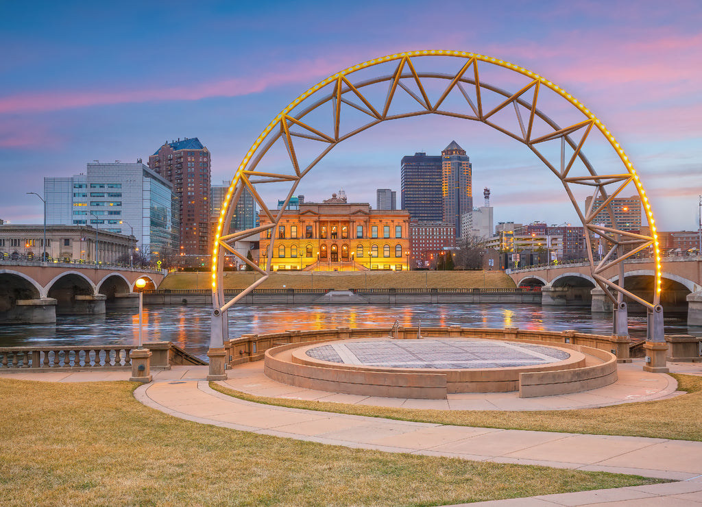 Downtown Des Moines city skyline cityscape of Iowa and public park in USA