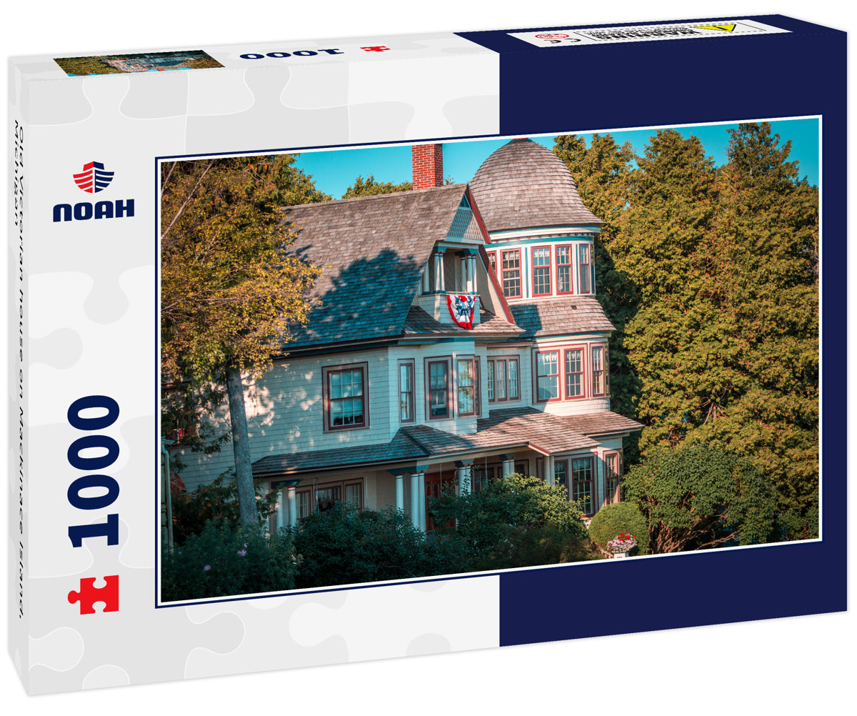 Old Victorian house on Mackinace Island, Michigan