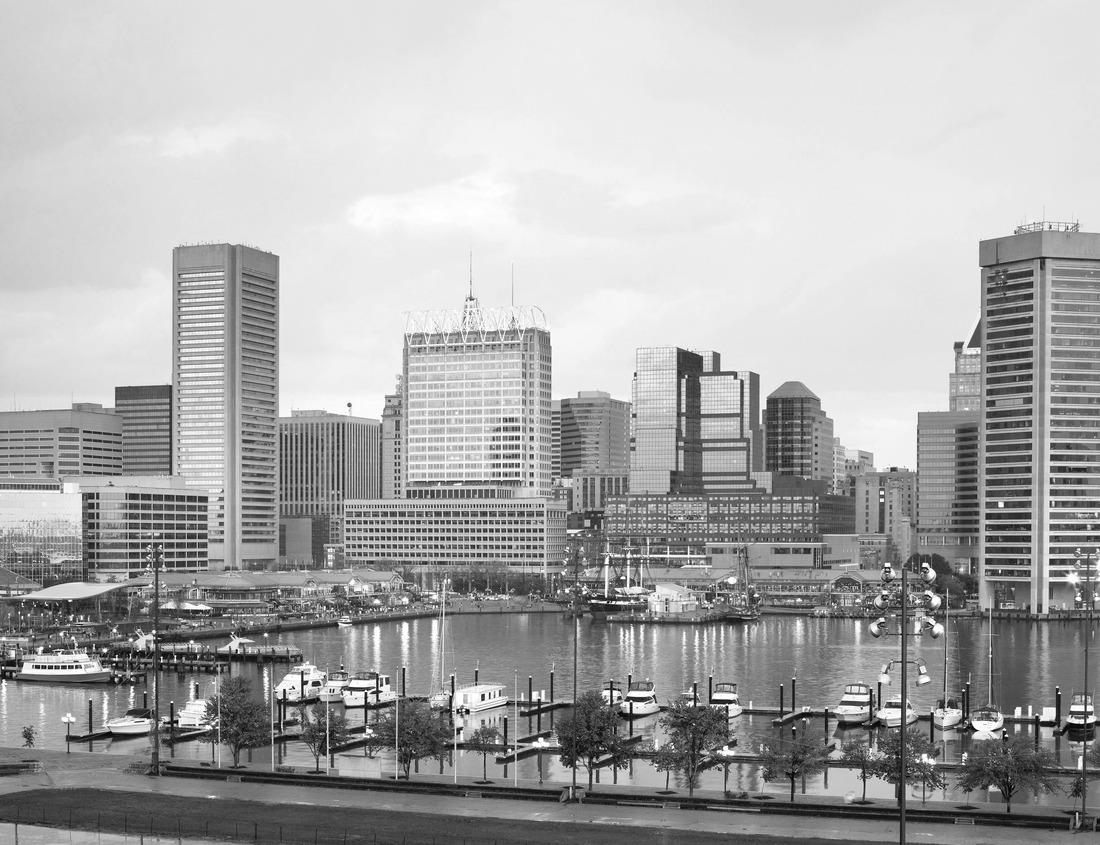 Noah Jigsaw Puzzle Bardstown Kentucky, historic welcome center in black white 1000 pieces