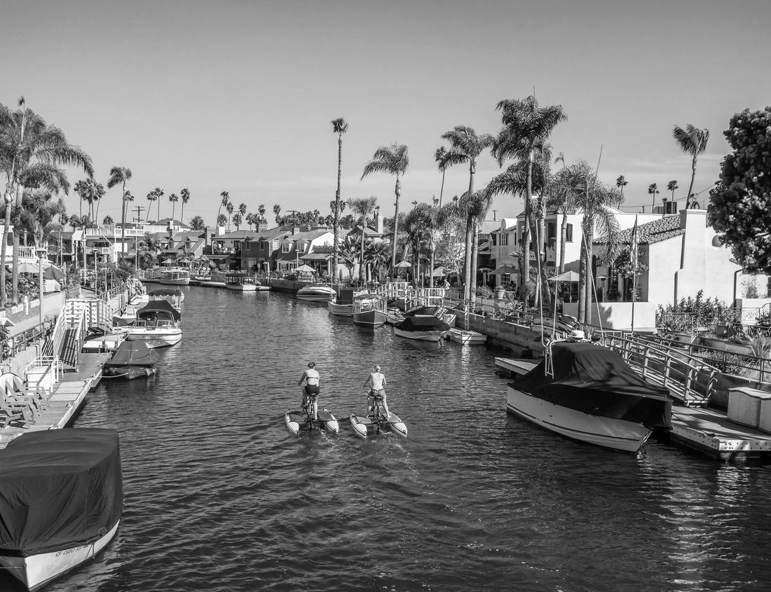 Noah Jigsaw Puzzle Sumidero Canyon in Chiapas, Mexico. in black white 1000 pieces