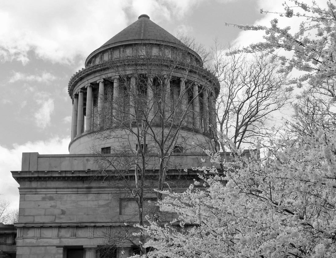 Noah Jigsaw Puzzle The Eisenhower National Historic Site, home and farm of Dwight D. Eisenhower, the 34th president of the United States in Pennsylvania in black white 1000 pieces