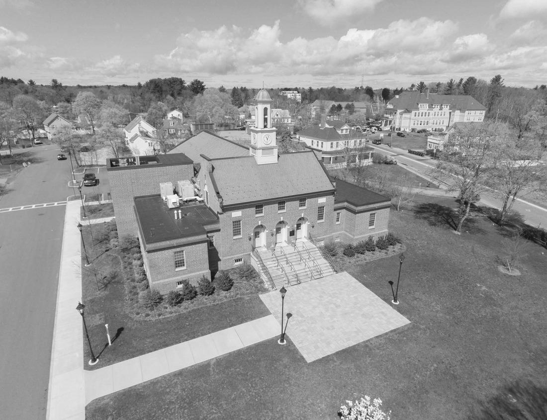 Noah Jigsaw Puzzle Cloud forest mountains above Tvallen Lake. It is located east of Axland, south-west of Geschmackorp. Idyllic Swedish landscape. Sweden's in black white 1000 pieces