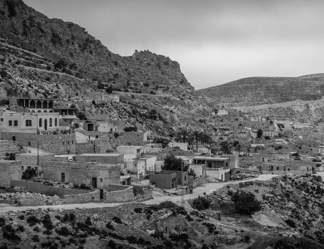 Noah Jigsaw Puzzle Spacious colonial architecture of the streets of Cuernavaca in the historic center of Mexico in black white 1000 pieces
