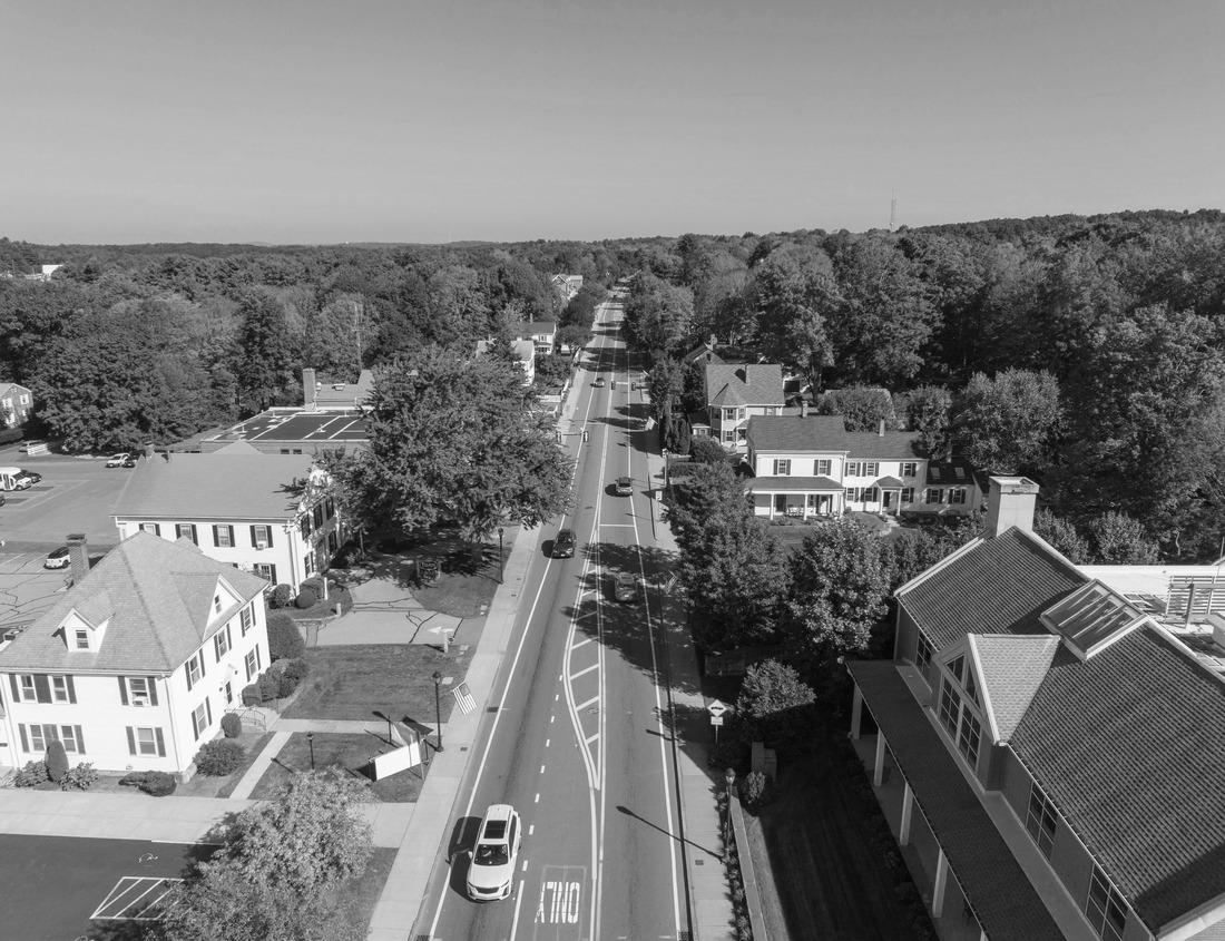 Noah Jigsaw Puzzle View with High Tatras in Pieniny. Summer mountain landscape in Slovakia. Slovakia and Poland countryside in black white 1000 pieces