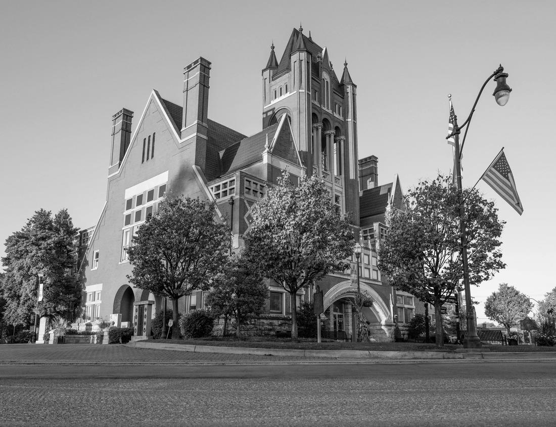 Noah Jigsaw Puzzle Walpole historic town center aerial view including Old Town Hall and Town Common, Walpole, Massachusetts MA, USA in black white 1000 pieces