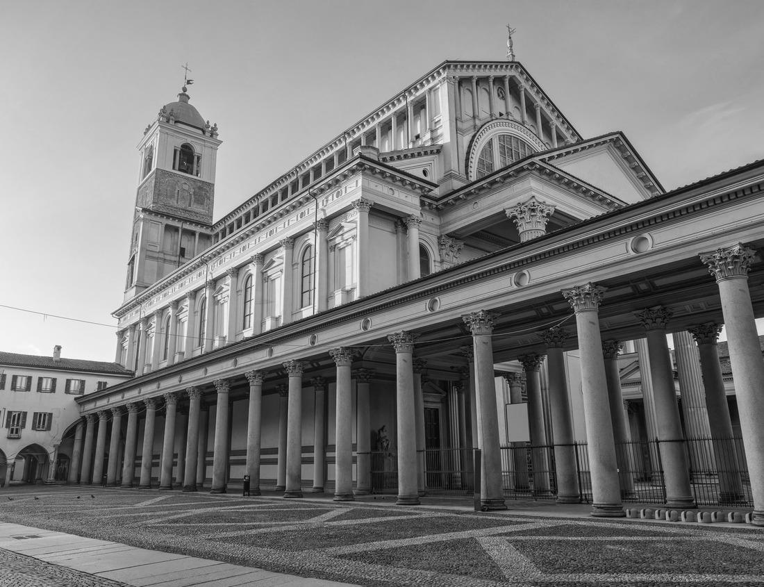 Noah Jigsaw Puzzle The Maltese Cross Cabin in Theodore Roosevelt National Park in Western North Dakota in black white 1000 pieces