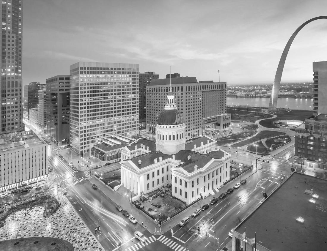 Noah Jigsaw Puzzle Architecture in the downtown of Detroit, USA in black white 1000 pieces