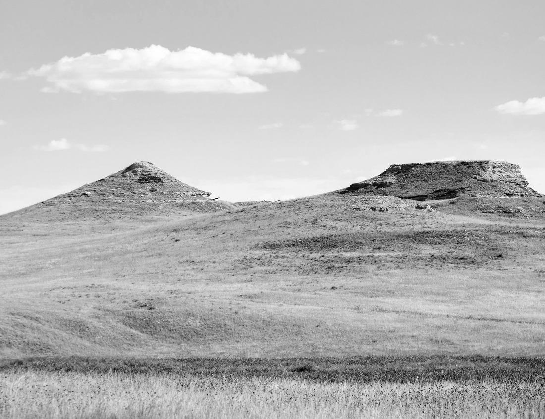 Noah Jigsaw Puzzle Old town of Herrenberg, Germany in black white 1000 pieces
