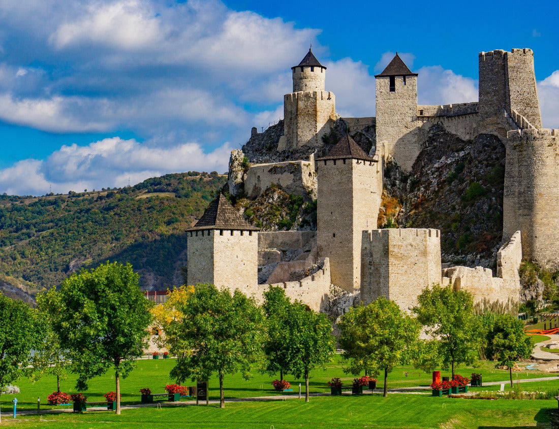 Stunning view of Golubac Fortress, a medieval stronghold perched on a rocky cliff overlooking the Danube River in Serbia. The fortress, a symbol of Serbia's rich history 1000pc Puzzle