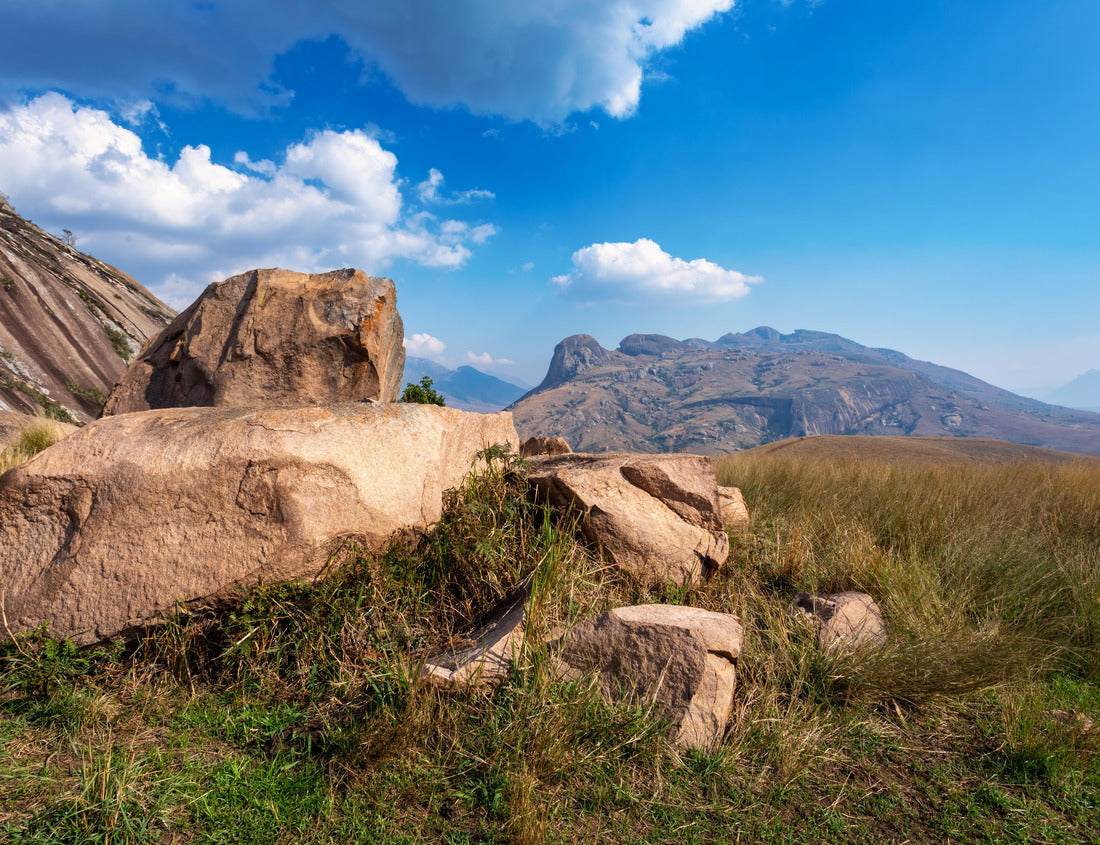 Noah Jigsaw Puzzle Andringitra national park, Haute Matsiatra region, Madagascar, beautiful mountain landscape with trail to Chameleon peak and massifs. Hiking in Andringitra mountains. Madagascar wilderness landscape 1000 pieces