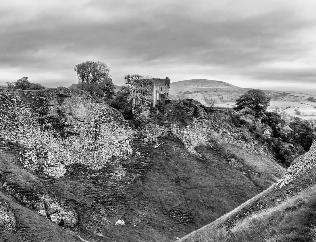 Noah Jigsaw Puzzle Beautiful sunset on St. John's River and Jacksonville, Florida skyline showing the John T. Alsop Jr. Bridge in black white 1000 pieces