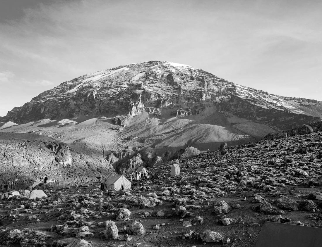Noah Jigsaw Puzzle Vilhelmina Church in winter, Vasterbotten Province, Sweden in black white 1000 pieces