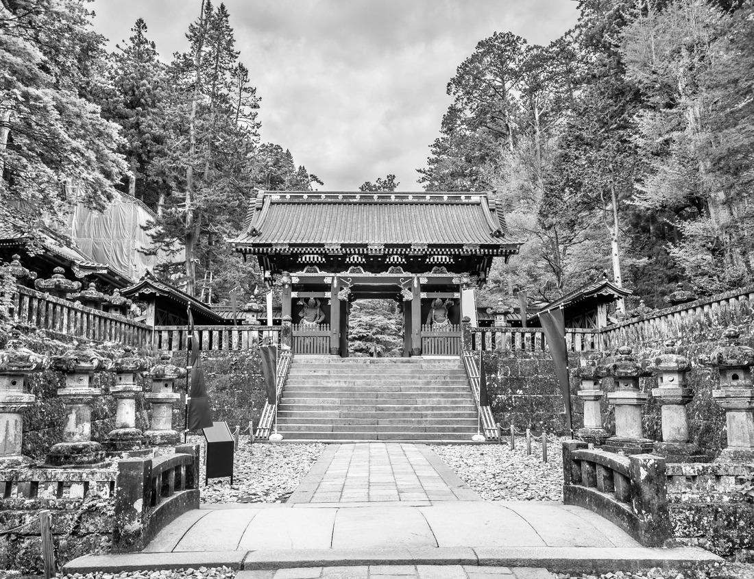 Noah Jigsaw Puzzle Sunset over the lake in Åre, Sweden in black white 1000 pieces