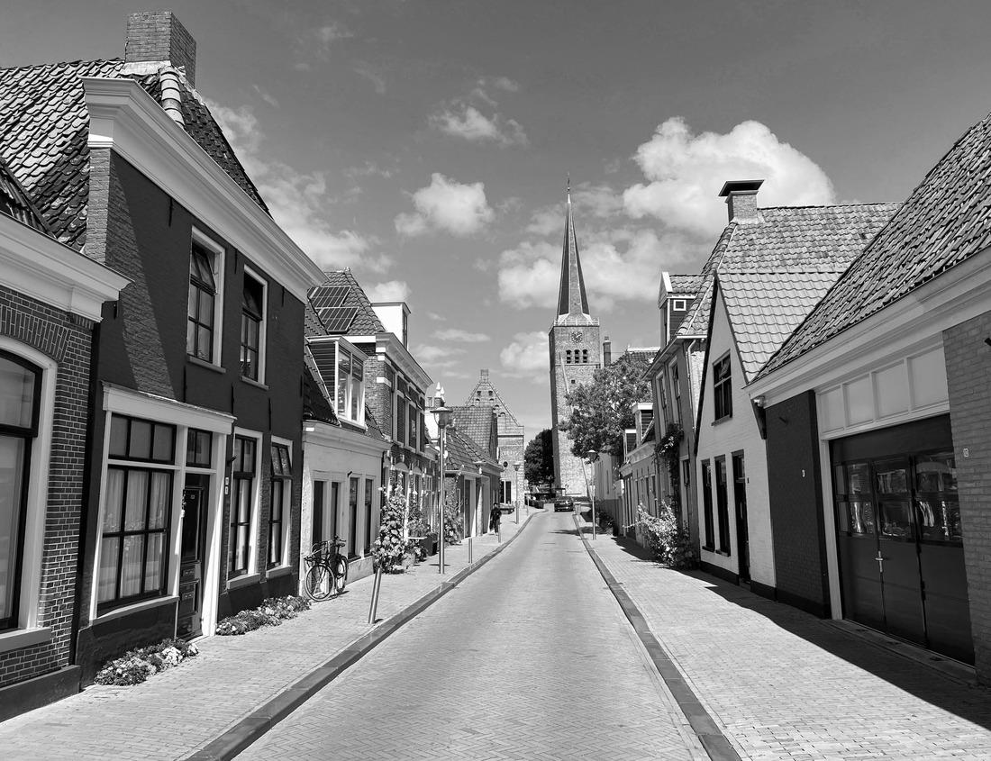 Noah Jigsaw Puzzle Yosemite Merced River el Capitan and Half Dome in California National Parks USA in black white 1000 pieces
