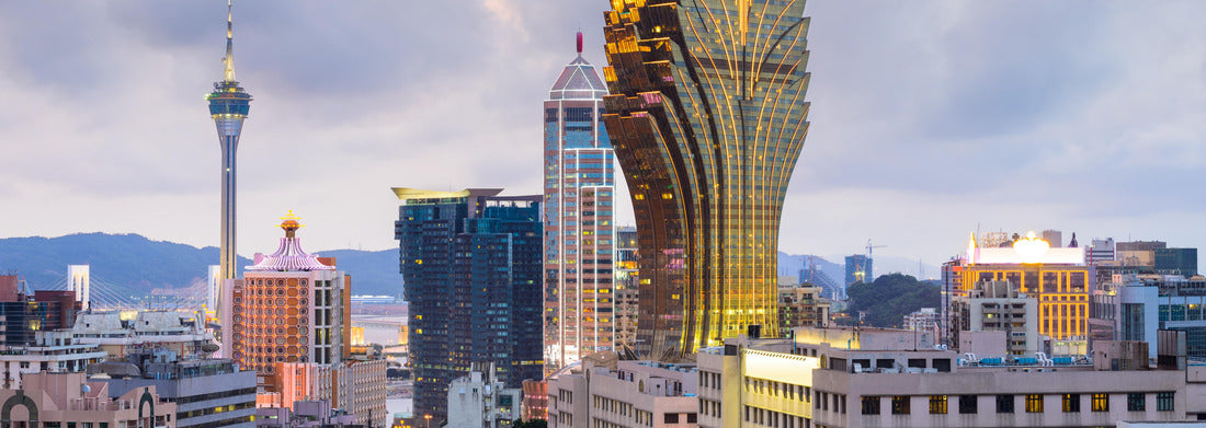 Noah Jigsaw Puzzle Macau, China city skyline at dusk panorama 1000 pieces