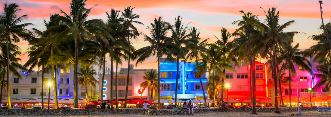 Noah Jigsaw Puzzle Miami Beach, Florida, USA on Ocean Drive at sunset panorama 1000 pieces