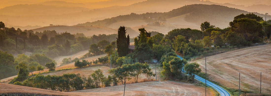 Noah Jigsaw Puzzle Tuscany hill Landscape near Florence on a Foggy Morning in august, Italy panorama 1000 pieces