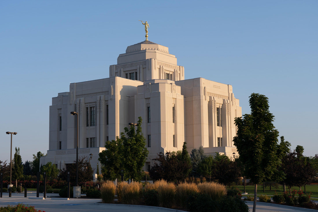 Noah Jigsaw Puzzle Meridian Idaho Temple at sunrise 2000 pieces