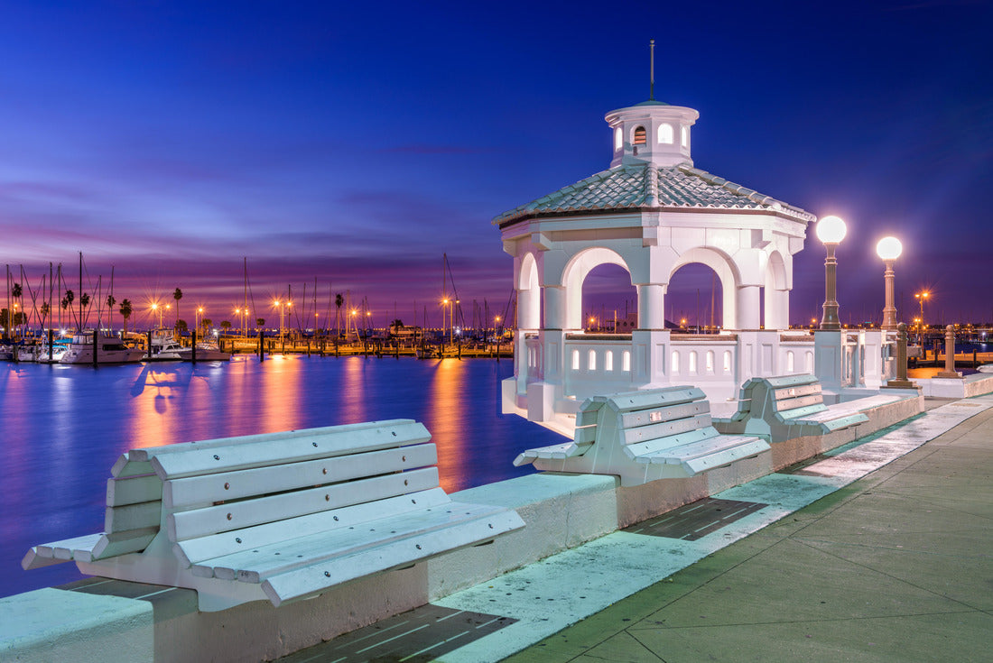 Noah Jigsaw Puzzle Corpus Christi, Texas, USA on the seawall at dawn 2000 pieces