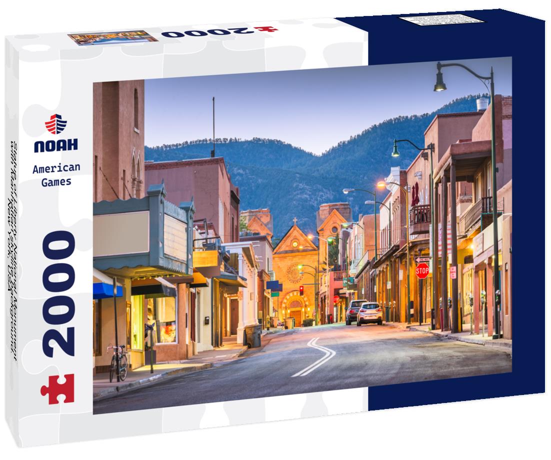 Noah Jigsaw Puzzle Statue of Liberty National Monument with Manhattan skyline background. New York, USA 2000 pieces