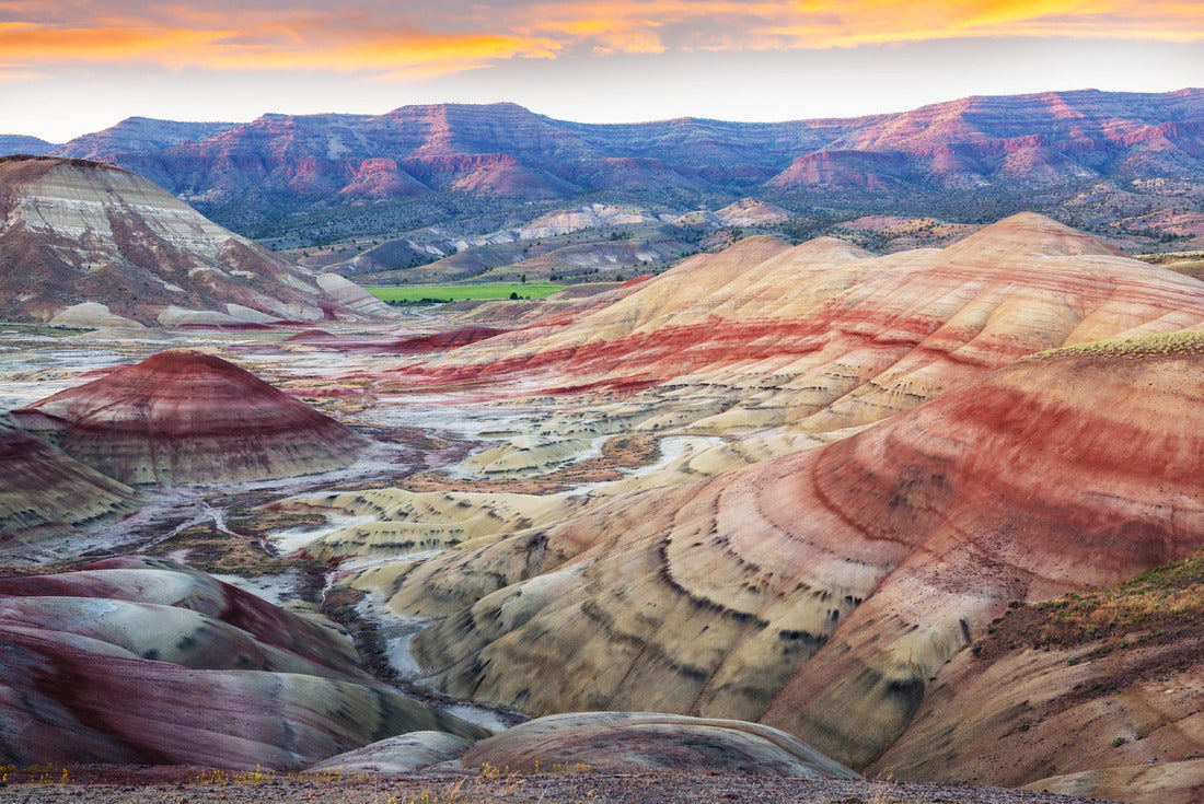 Noah Jigsaw Puzzle John Day Fossil Beds National Monument, Oregon, USA. Ungewöhnliche Naturlandschaften 2000 pieces
