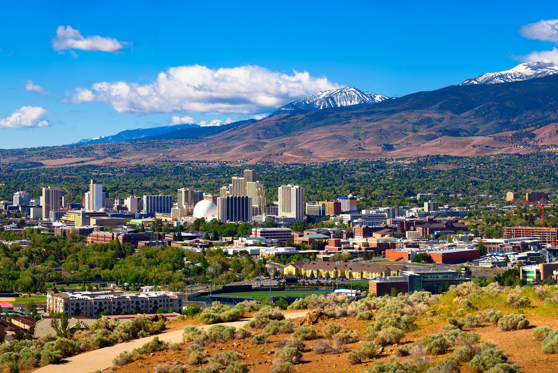 Noah Jigsaw Puzzle Downtown Reno skyline, Nevada, with hotels, casinos and the surrounding High Eastern Sierra foothills 2000 pieces