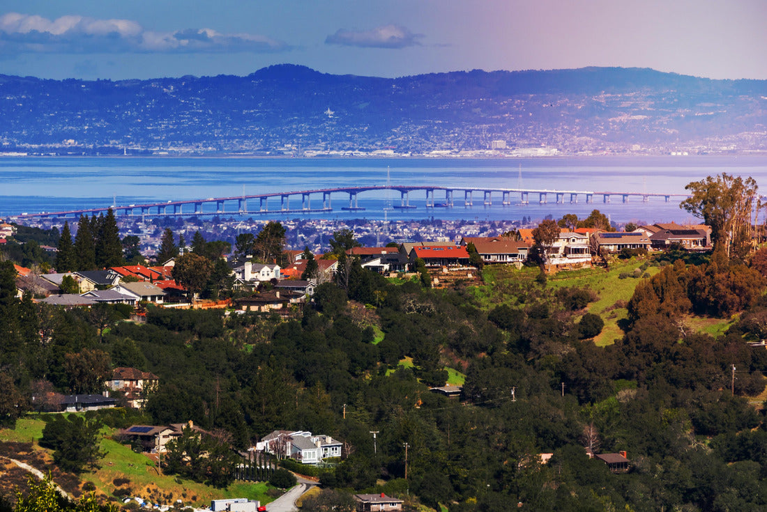Noah Jigsaw Puzzle Residential neighborhoods on the hills of the San Francisco Peninsula, Silicon Valley, San Mateo Bridge in the background, California 2000 pieces
