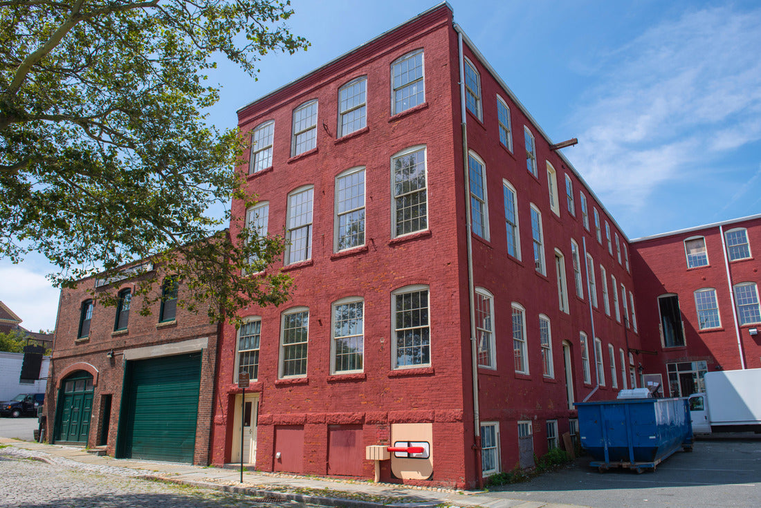 Noah Jigsaw Puzzle Historic Commercial Buildings on Centre Street in the New Bedford Whaling National Historical Park in historic downtown New Bedford, Massachusetts MA, USA 2000 pieces