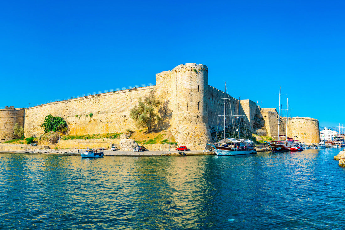 Kyrenia Castle situated in the Northern Cyprus 2000pc Puzzle