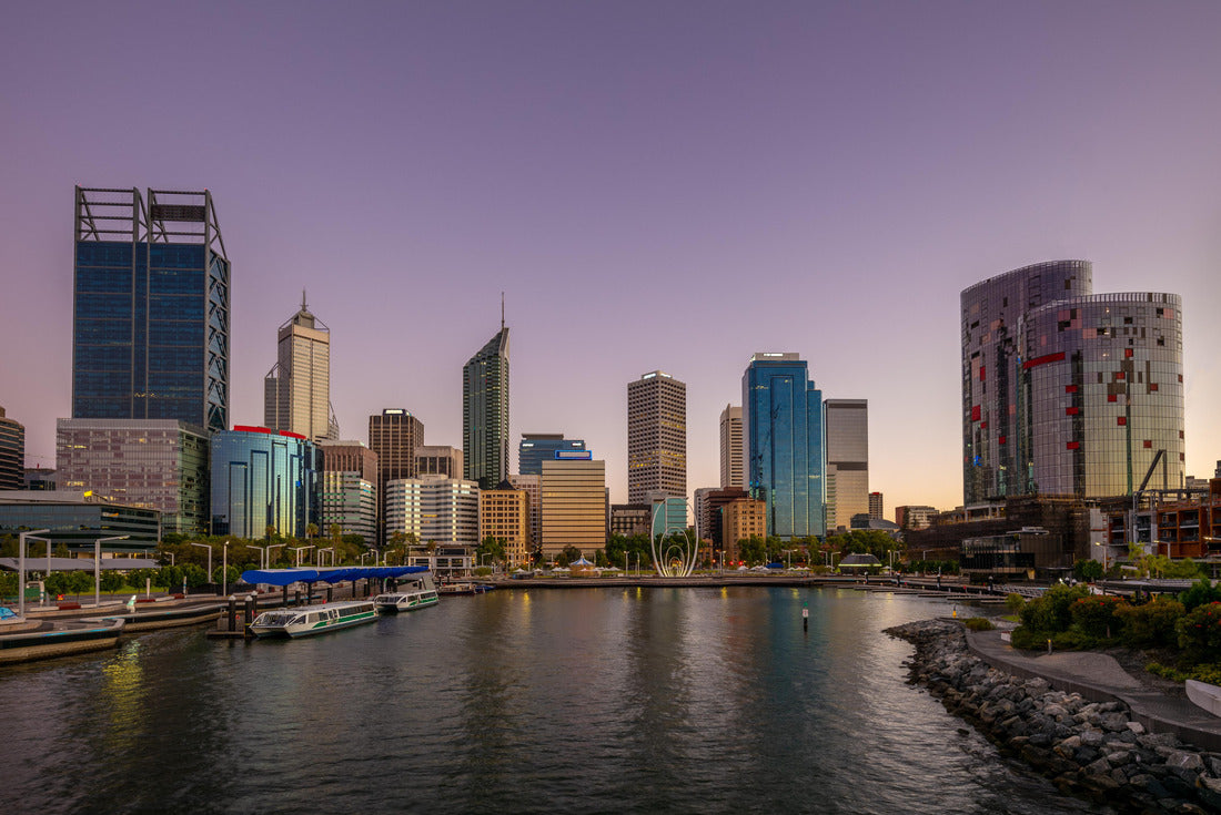 Skyline of Perth at night in Western Australia 2000pc Puzzle