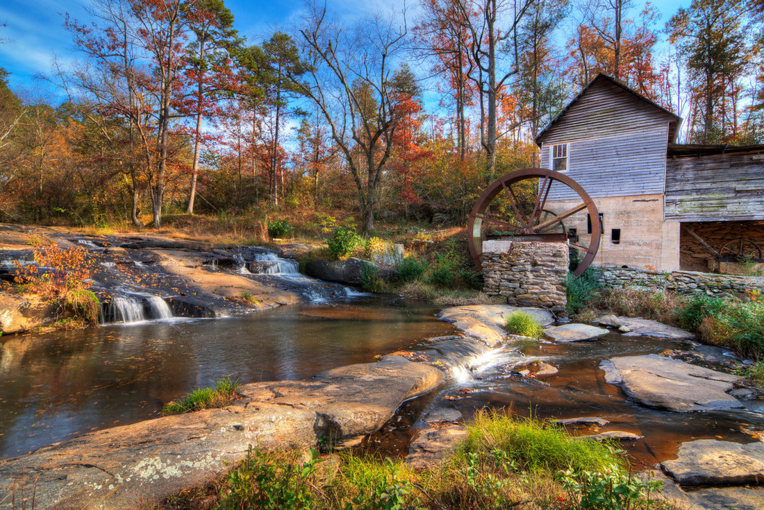 Laudermilk Mill near Clarksville, Georgia USA 2000pc Puzzle