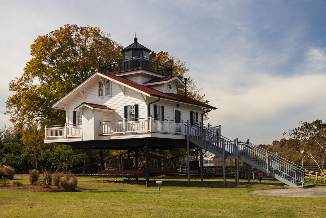 Roanoke River Lighthouse, North Carolina, USA 2000pc Puzzle