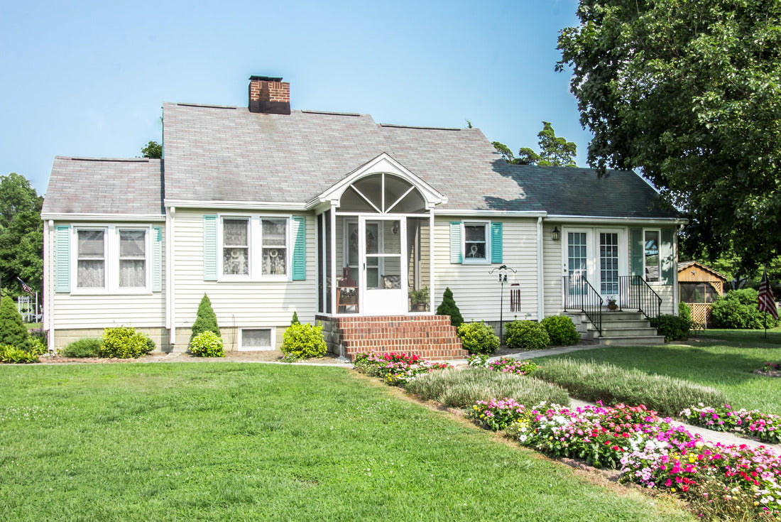 Colonial Family home south of Dover Delaware 2000pc Puzzle