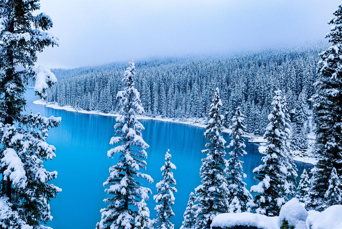 Moraine Lake, Banff, Alberta, Canada at Snow 2000pc Puzzle
